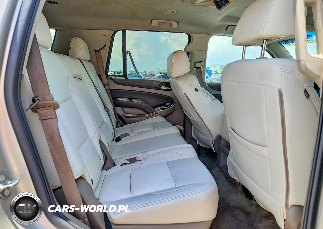 2016 Chevrolet Tahoe C1500 Ls VIN:1GNSCAEC8GR394403 - 11