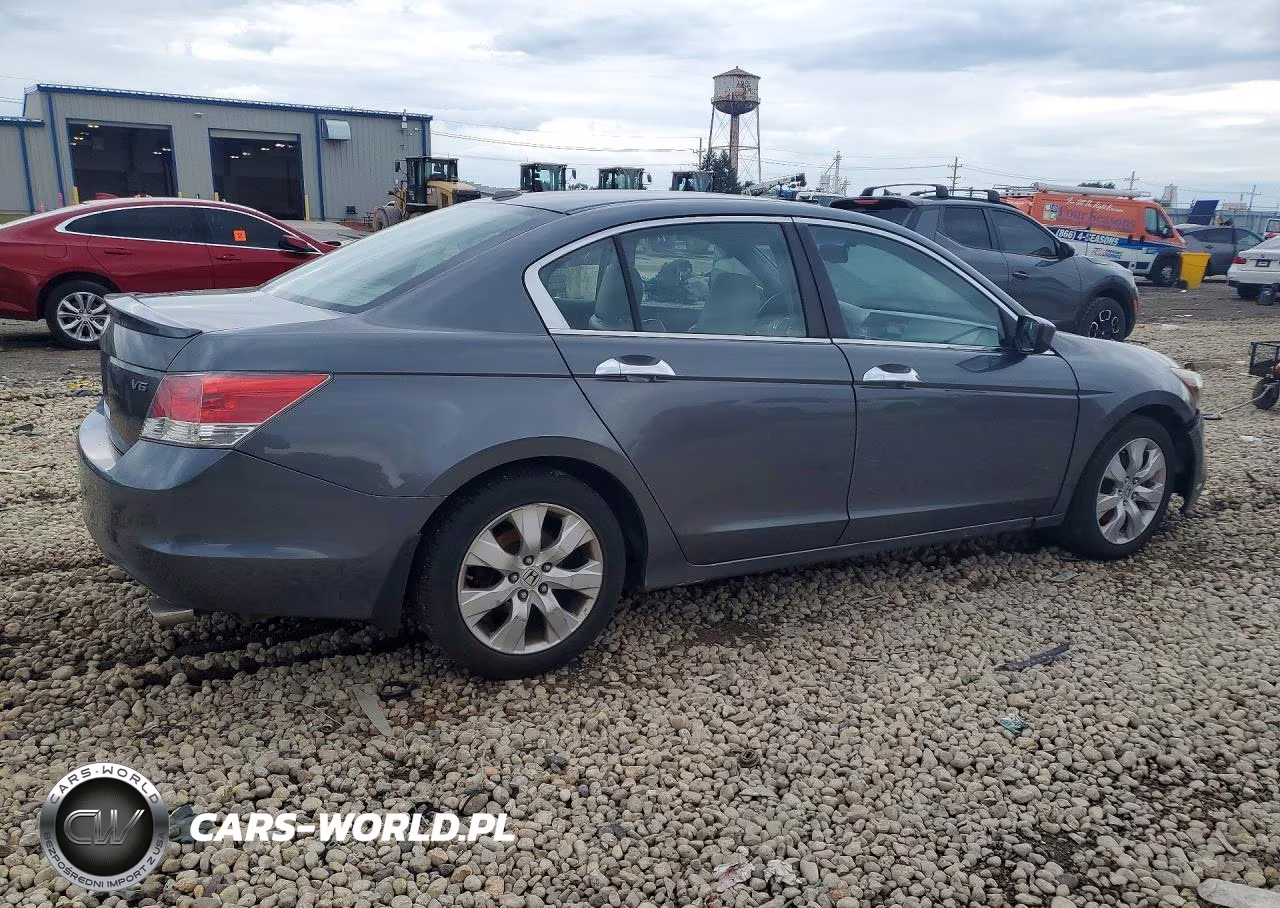 2008 Honda Accord VIN:1HGCP368X8A013952 - 3