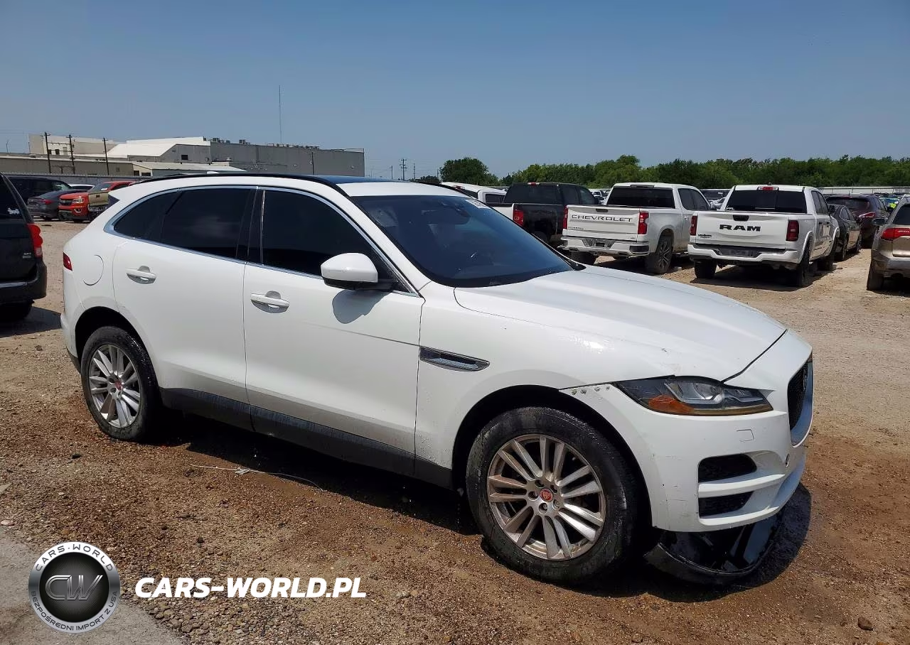 2018 Jaguar F-Pace Prestige VIN:SADCK2FX5JA282644 - 4
