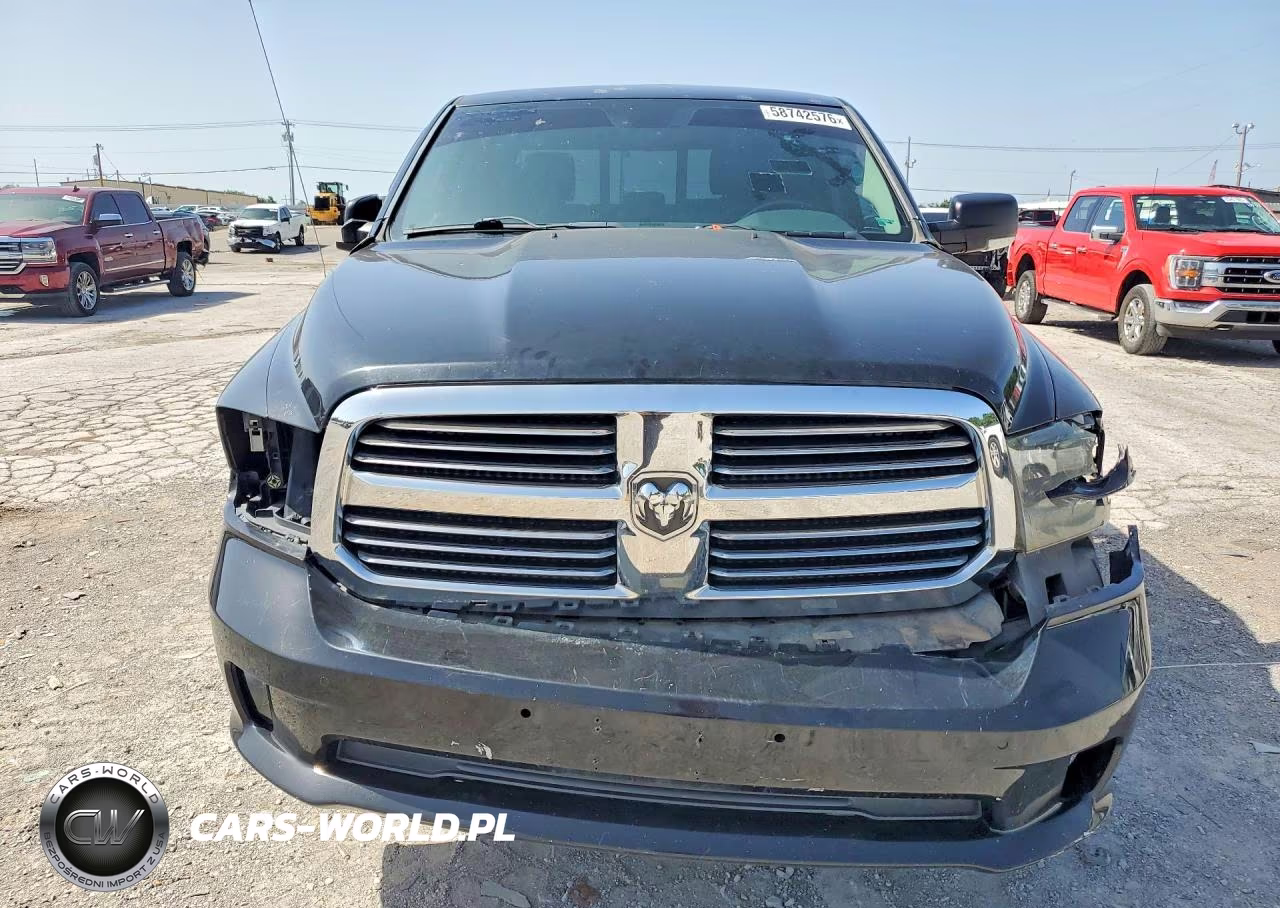 2014 Ram 1500 Longhorn VIN:1C6RR7PM6ES359628 - 5