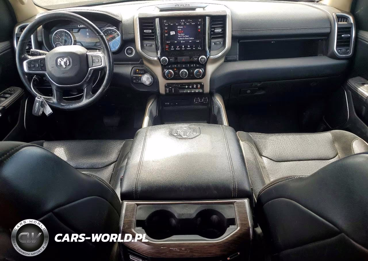 2019 Ram 1500 Laramie VIN:1C6SRFJT9KN862771 - 8