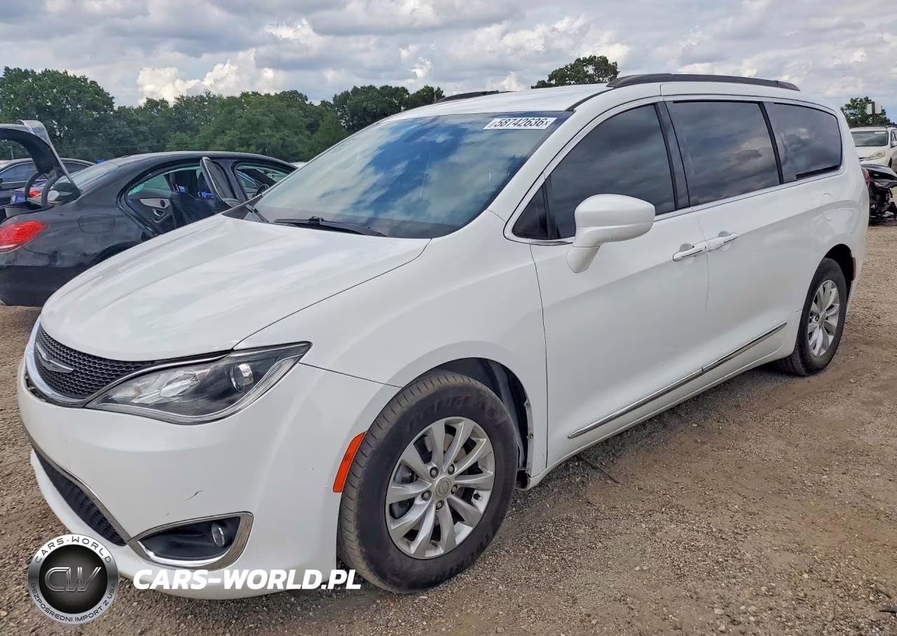 2017 Chrysler Pacifica Touring L