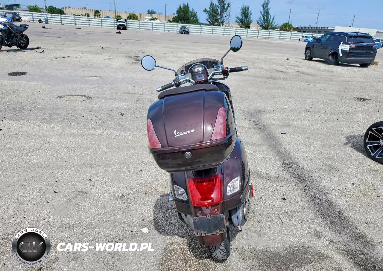 2013 Vespa Gts 300 Super VIN:ZAPM459L7D5901695 - 4