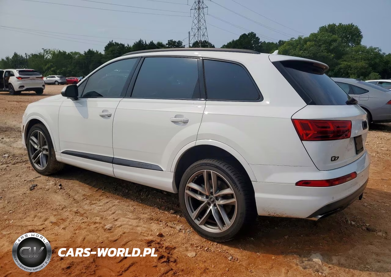 2017 Audi Q7 Prestige VIN:WA1VABF76HD041749 - 2