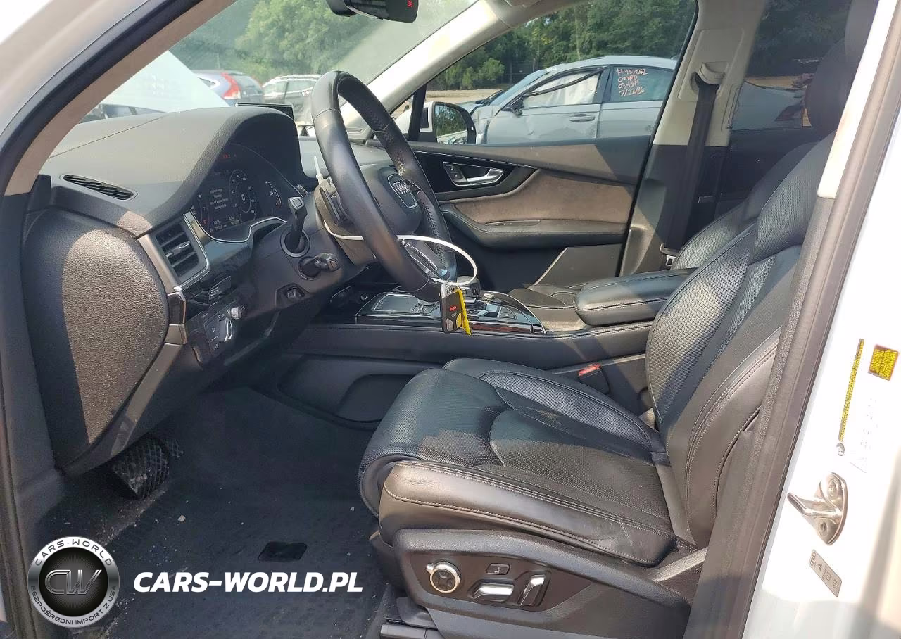 2017 Audi Q7 Prestige VIN:WA1VABF76HD041749 - 7