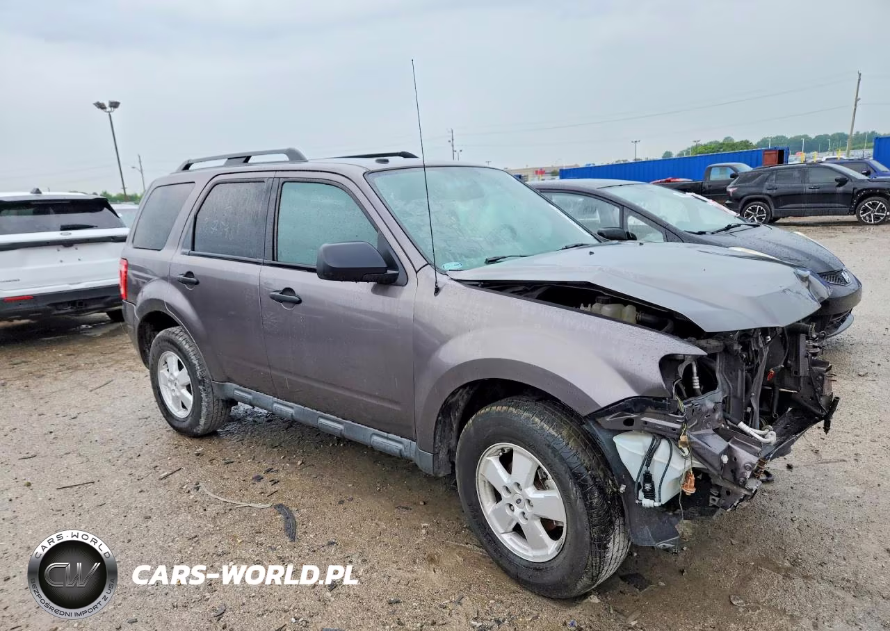 2012 Ford Escape Xlt VIN:1FMCU0D76CKB75981 - 4