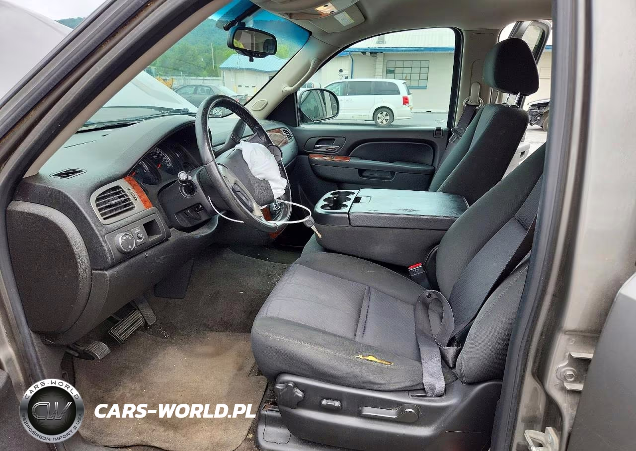 2012 Chevrolet Tahoe C1500 Ls VIN:1GNSCAE03CR233621 - 7