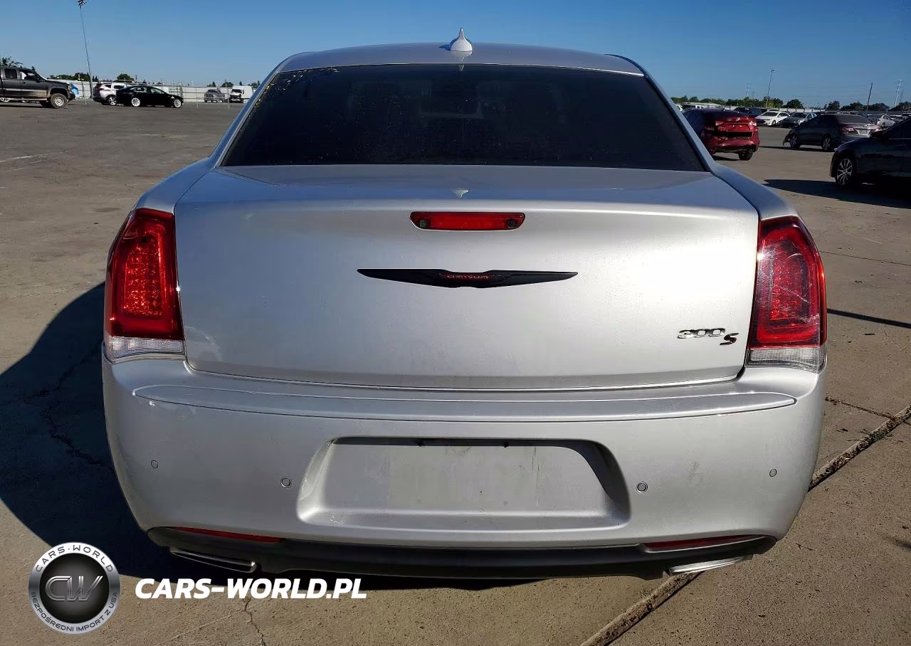 2021 Chrysler 300 S VIN:2C3CCABG2MH520081 - 6