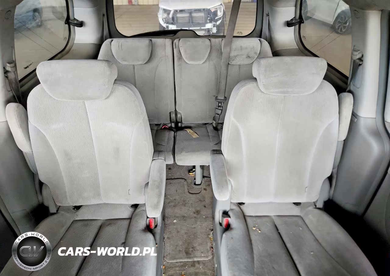 2006 Kia Sedona Lx VIN:KNDMB233X66032201 - 10