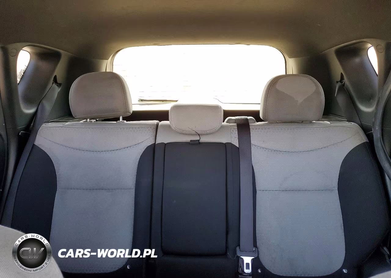 2015 Kia Soul + VIN:KNDJP3A57F7202958 - 10