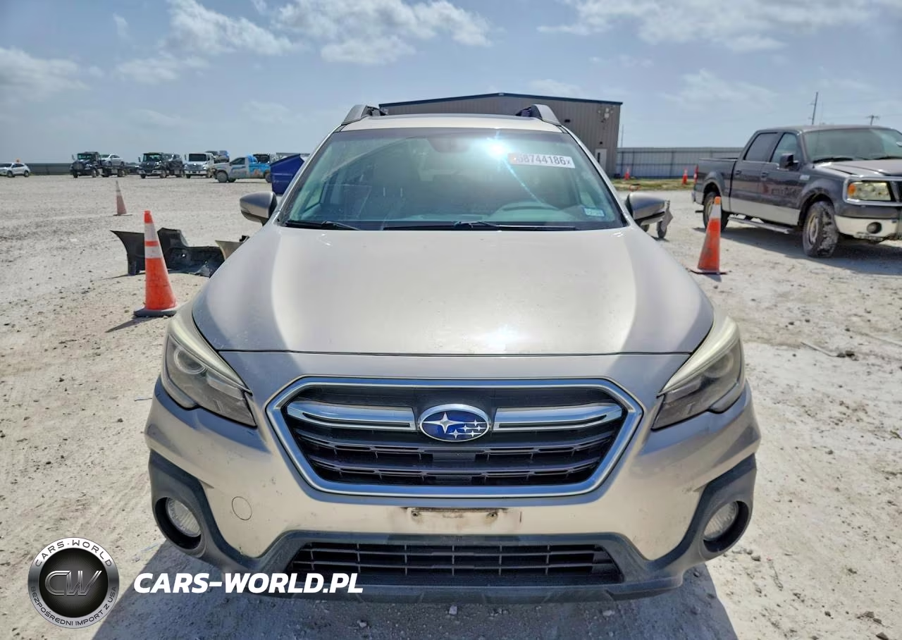 2018 Subaru Outback 2.5I Limited VIN:4S4BSANC8J3287742 - 5