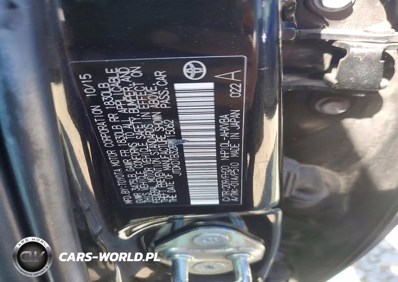 2015 Toyota Prius C One VIN:JTDKDTB32F1115062 - 13