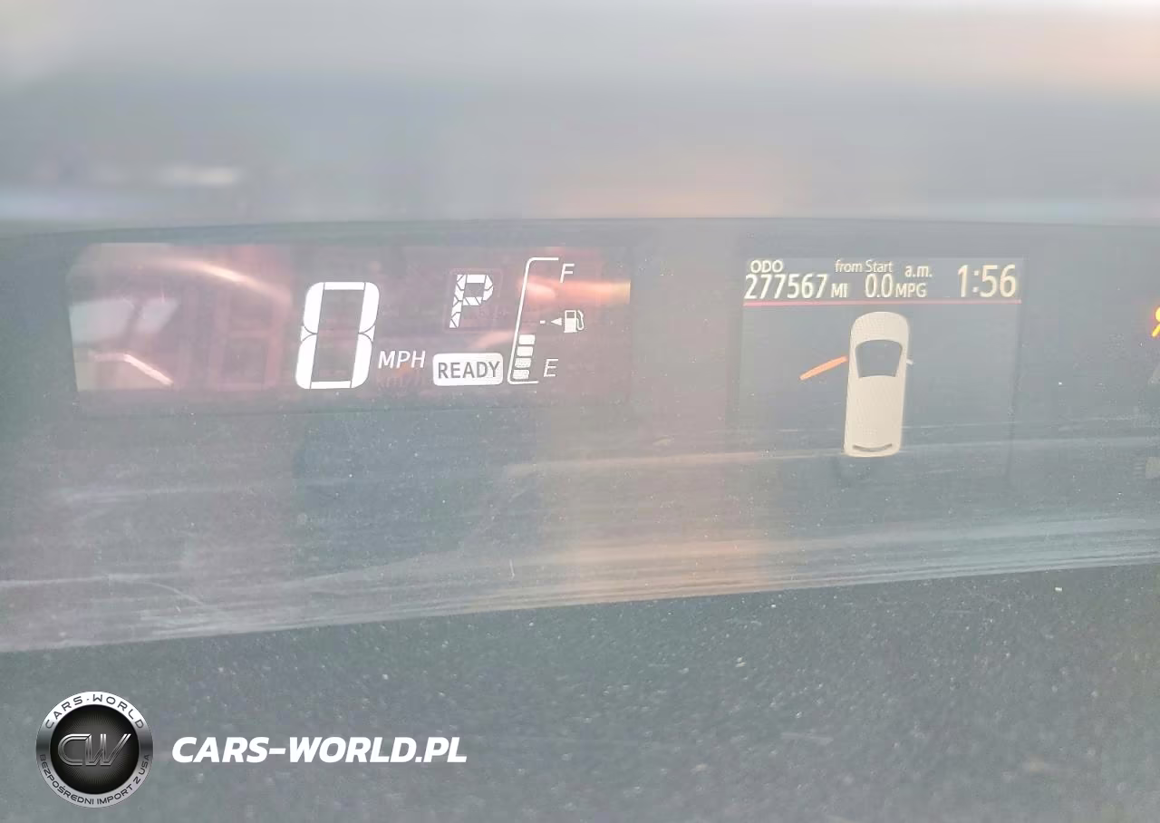 2015 Toyota Prius C One VIN:JTDKDTB32F1115062 - 9