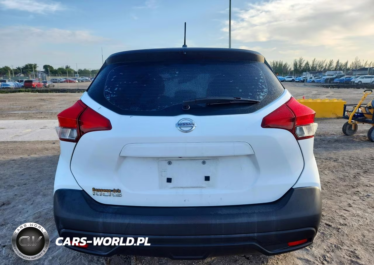 2018 Nissan Kicks S VIN:3N1CP5CU4JL519922 - 6