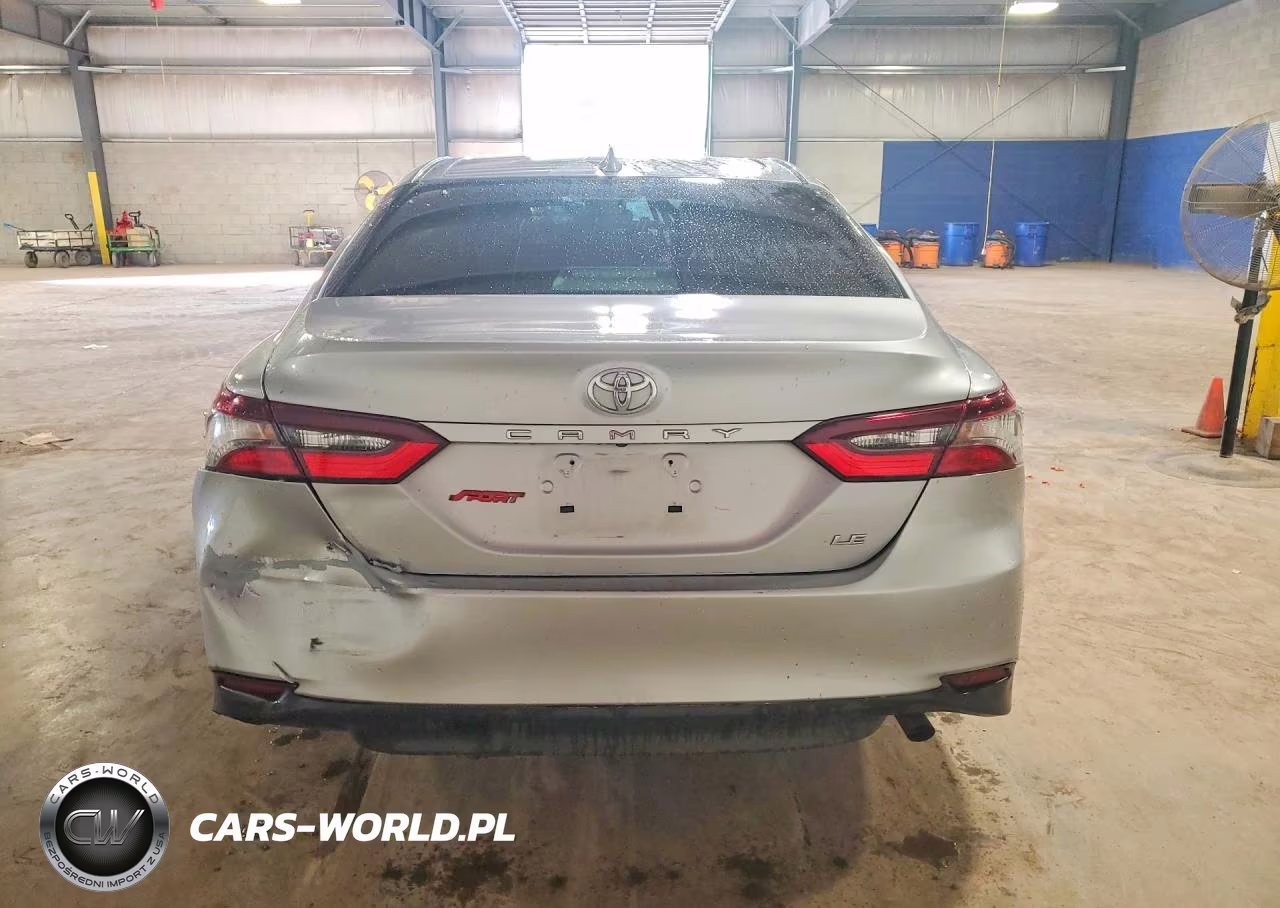 2021 Toyota Camry Le VIN:4T1C11AK5MU563135 - 6