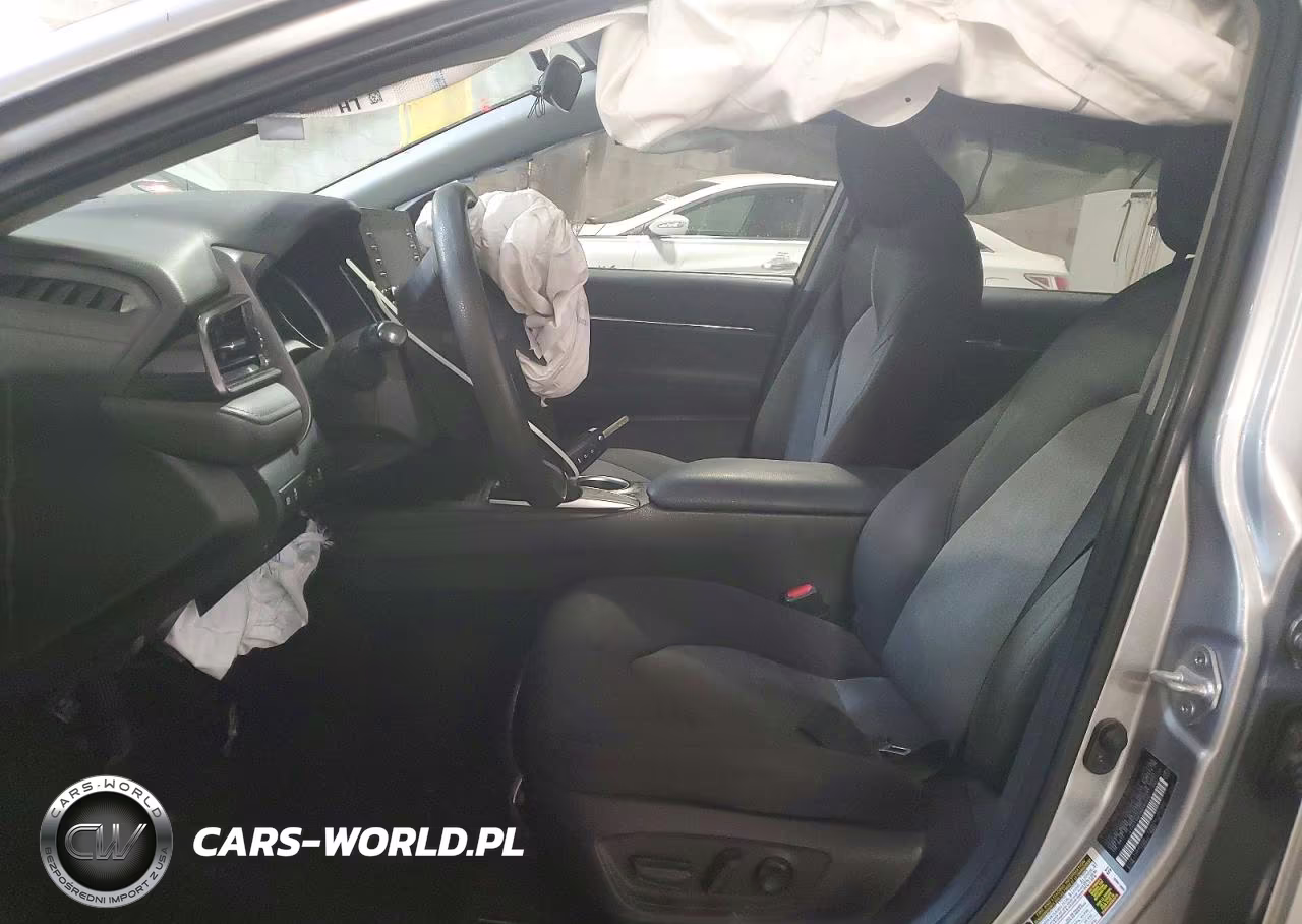2021 Toyota Camry Le VIN:4T1C11AK5MU563135 - 7