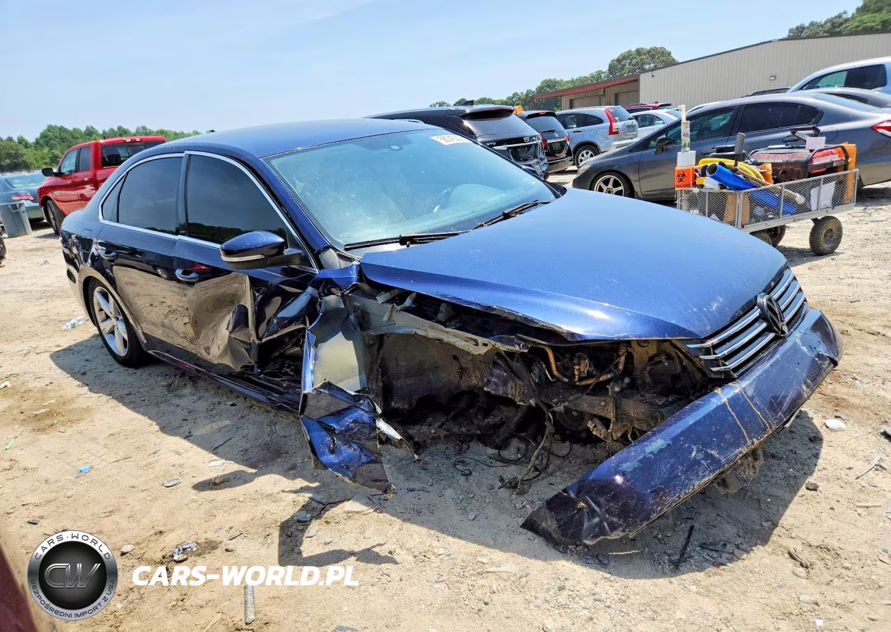 2015 Volkswagen Passat Se VIN:1VWBT7A37FC008831 - 4