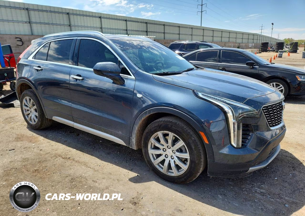 2020 Cadillac Xt4 Premium Luxury VIN:1GYFZDR44LF018266 - 4