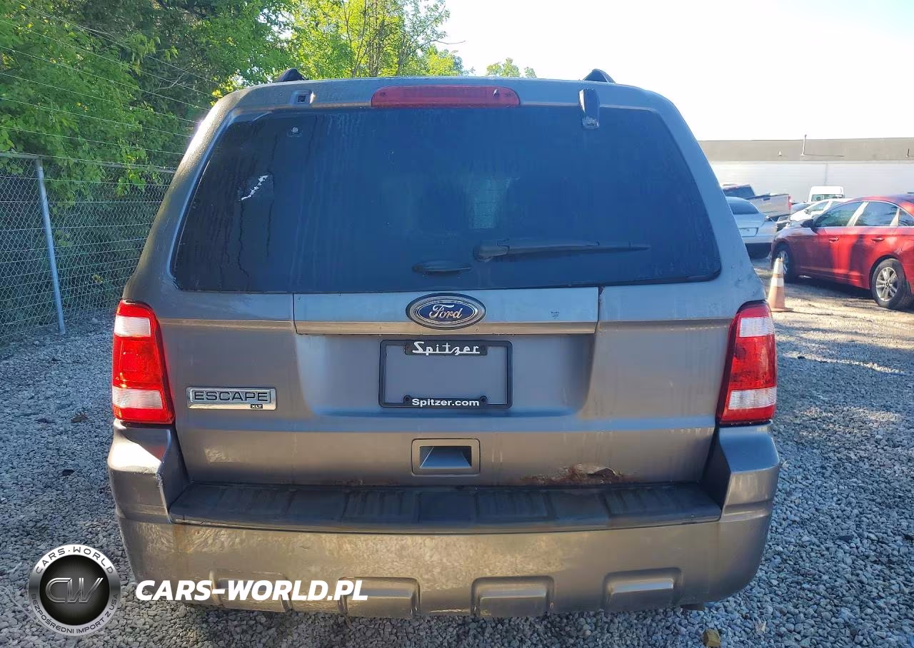 2011 Ford Escape Xlt VIN:1FMCU0D70BKA73297 - 6