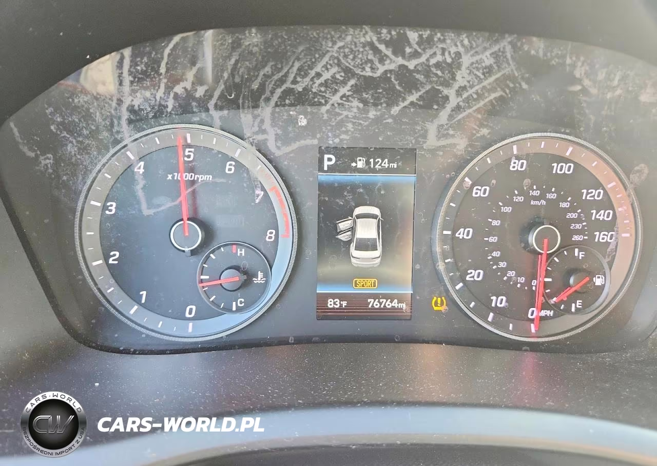 2018 Hyundai Sonata Sport VIN:5NPE34AF4JH630793 - 9