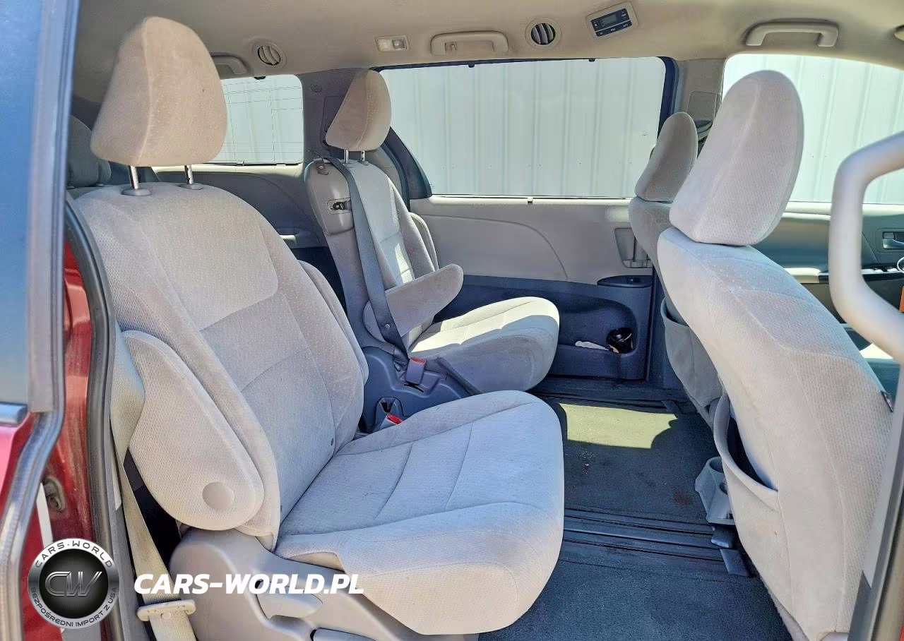 2017 Toyota Sienna Le VIN:5TDKZ3DCXHS799332 - 11