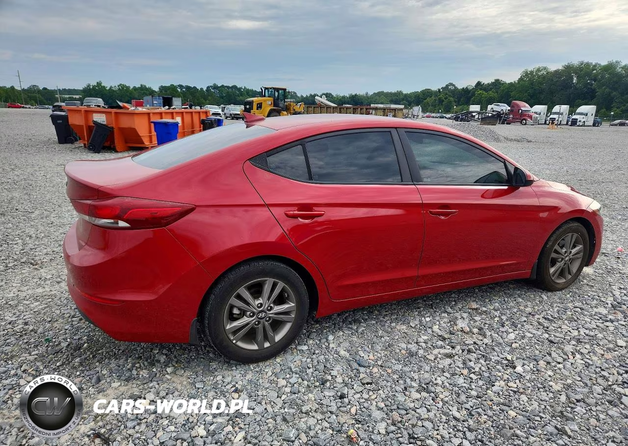 2018 Hyundai Elantra Sel VIN:5NPD84LF3JH255361 - 3