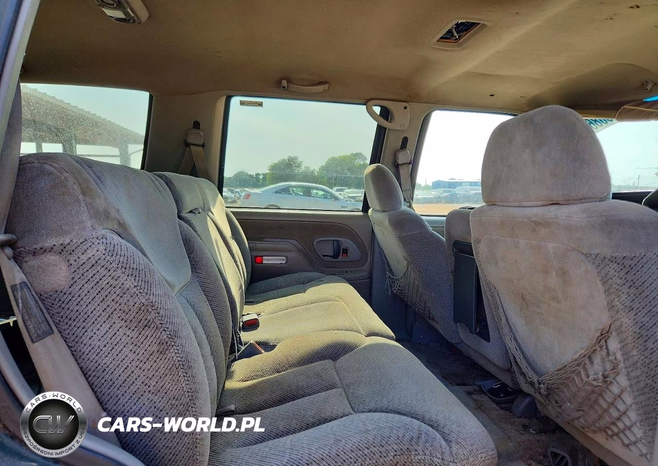 1997 Chevrolet Tahoe K1500 VIN:1GNEK13R1VJ382208 - 11