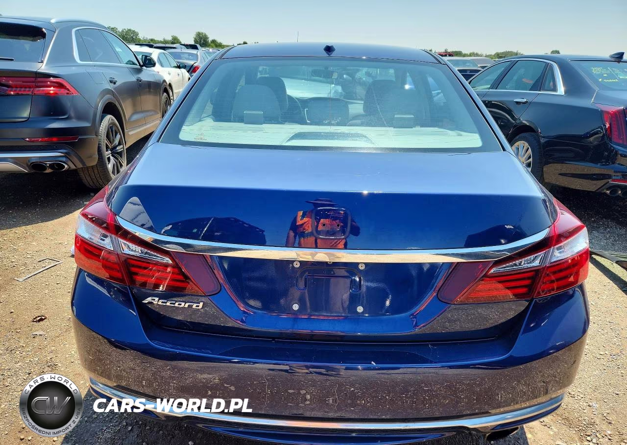 2017 Honda Accord Ex VIN:1HGCR2F76HA062304 - 6