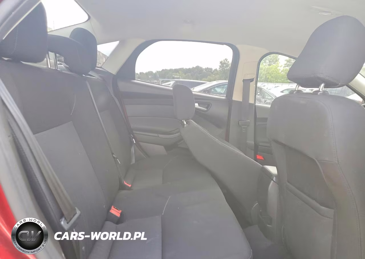 2017 Ford Focus Se VIN:1FADP3F23HL209563 - 10