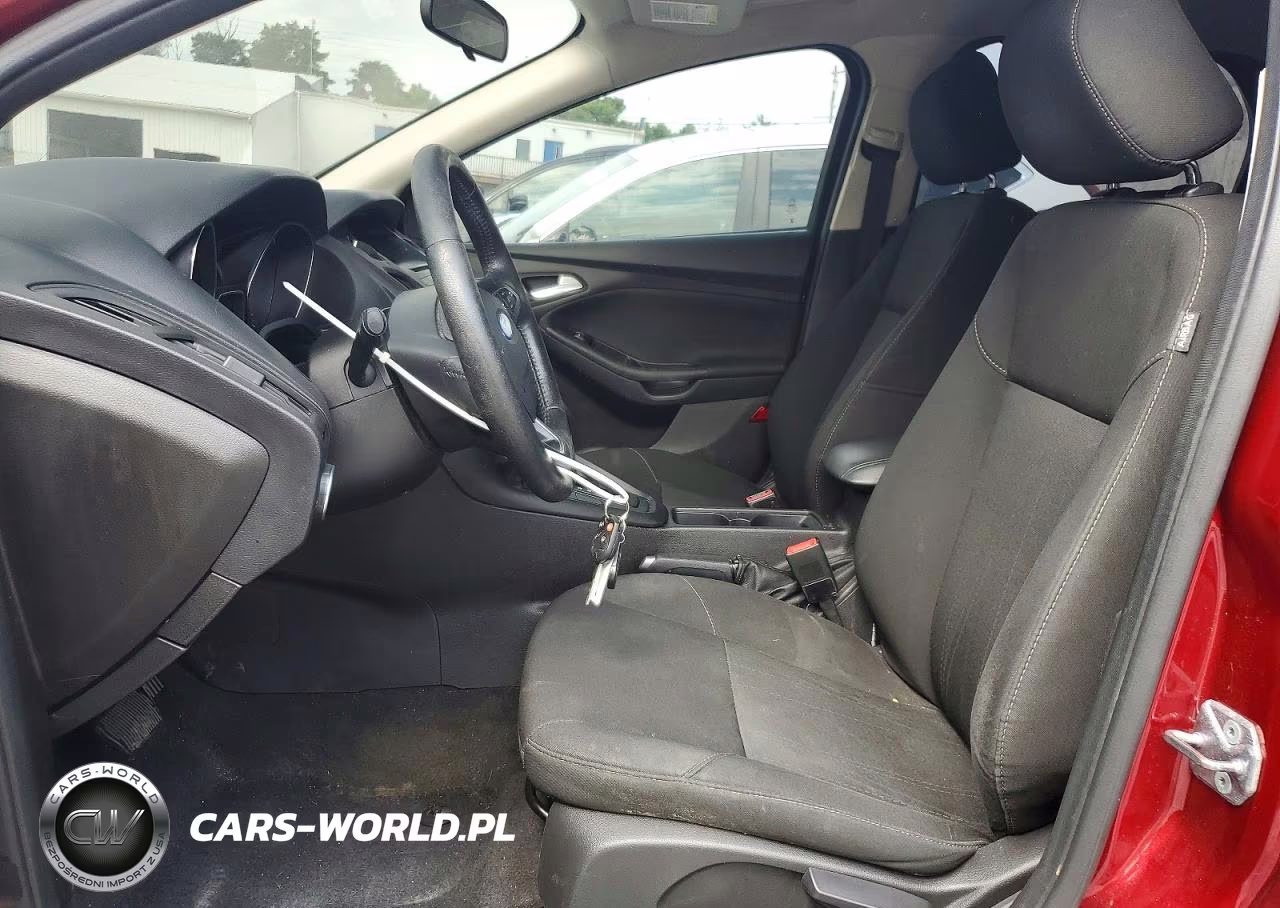 2017 Ford Focus Se VIN:1FADP3F23HL209563 - 7