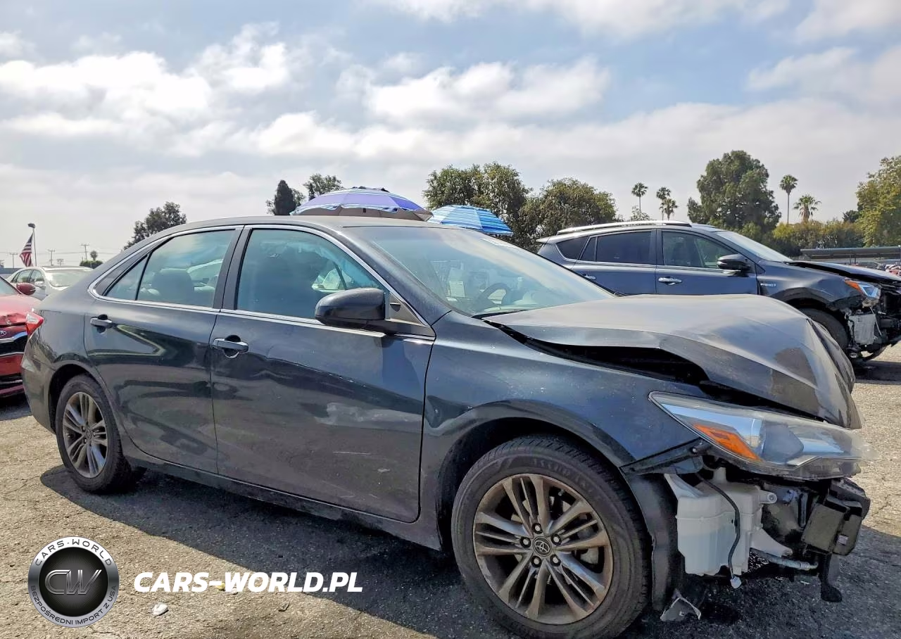 2017 Toyota Camry Se VIN:4T1BF1FK9HU379280 - 4