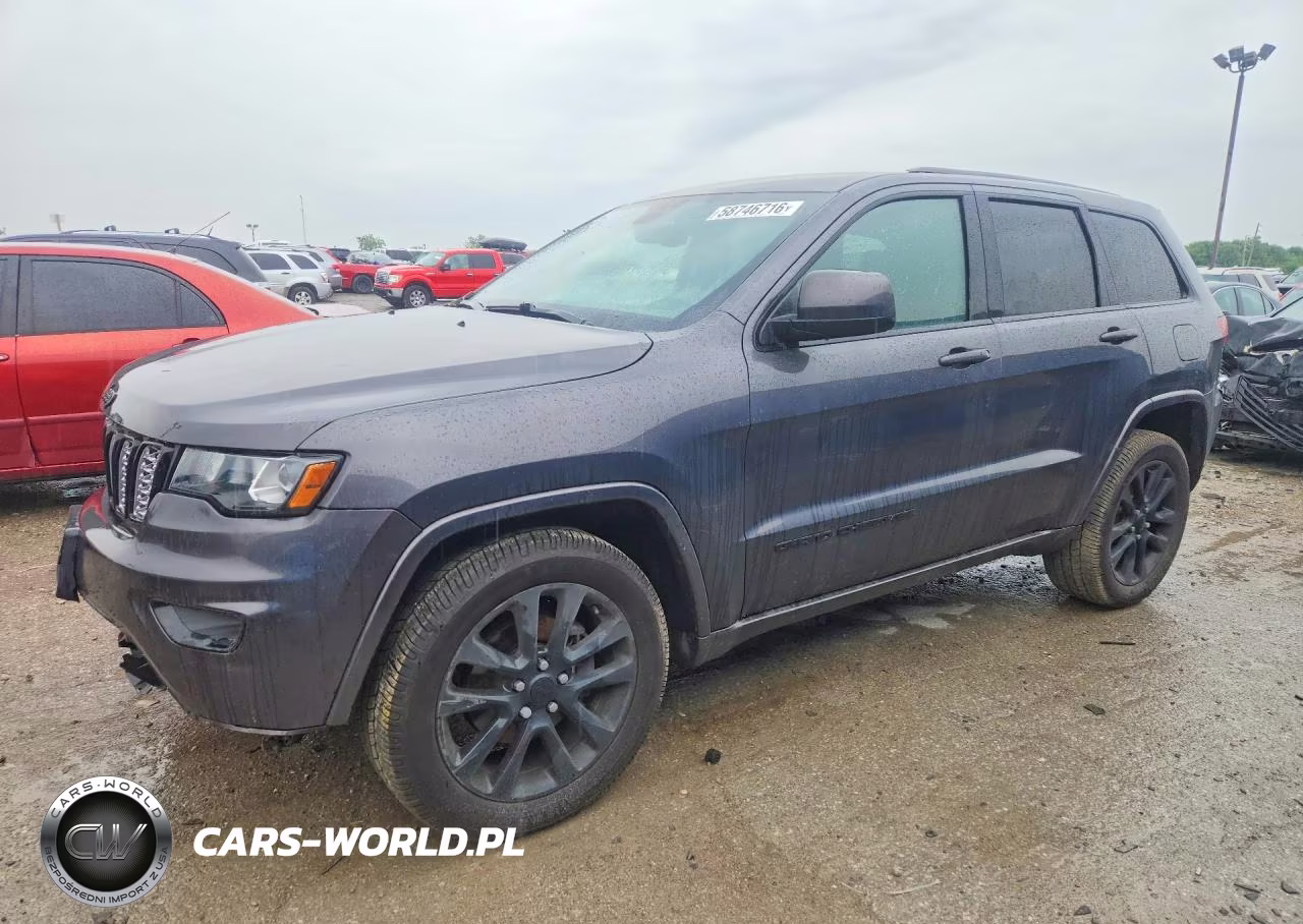 2017 Jeep Grand Cherokee Laredo
