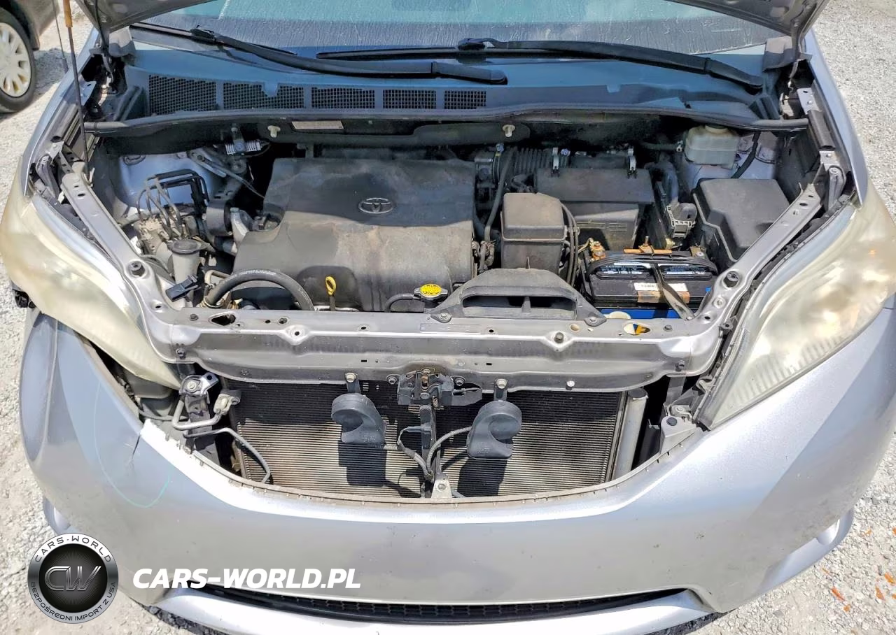 2012 Toyota Sienna Le VIN:5TDKK3DC9CS275280 - 12