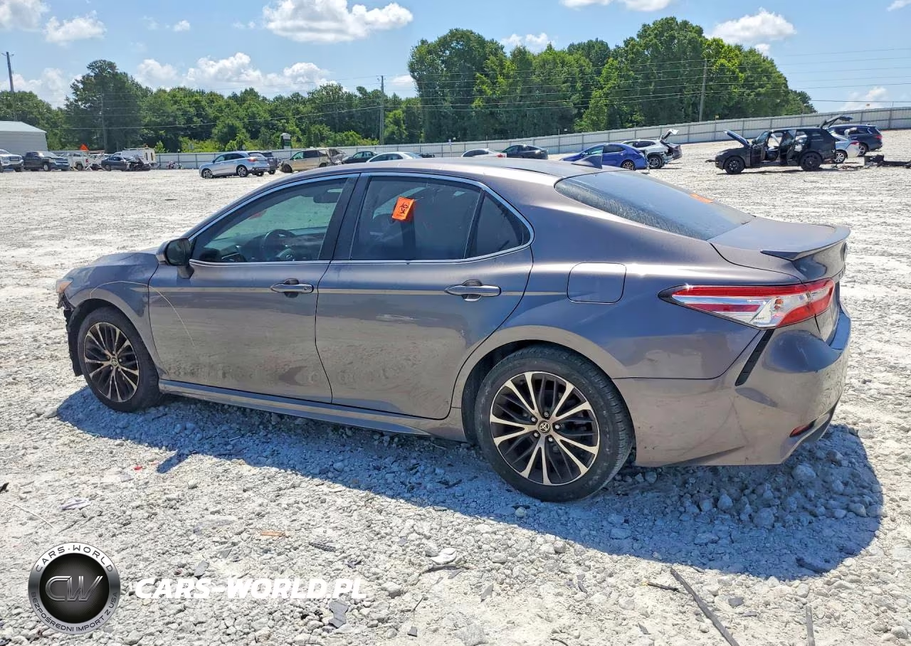 2020 Toyota Camry Se VIN:4T1G11AK7LU505589 - 2