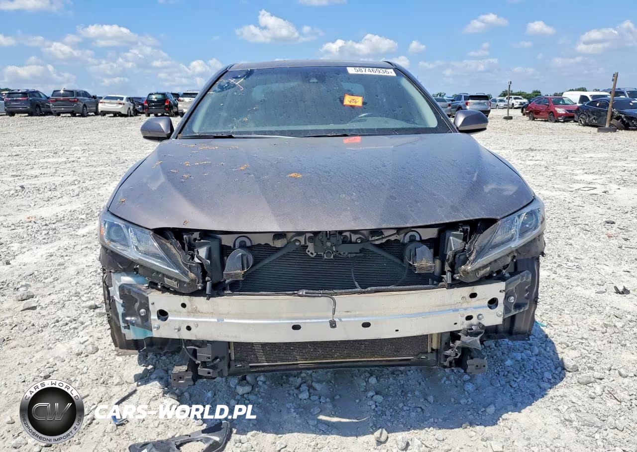 2020 Toyota Camry Se VIN:4T1G11AK7LU505589 - 5