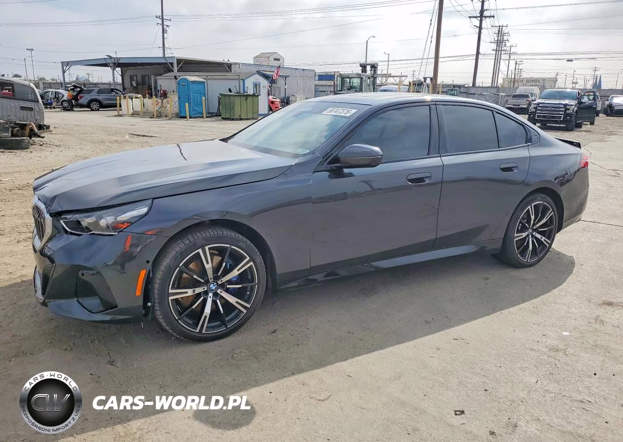 2025 BMW 530 I – zdjęcie 1 z 12