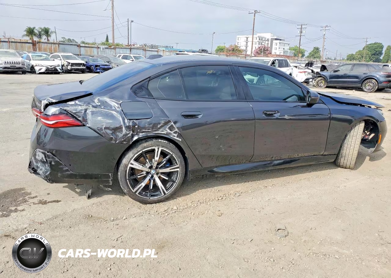 2025 BMW 530 I VIN:WBA43FJ07SCU32819 - 3