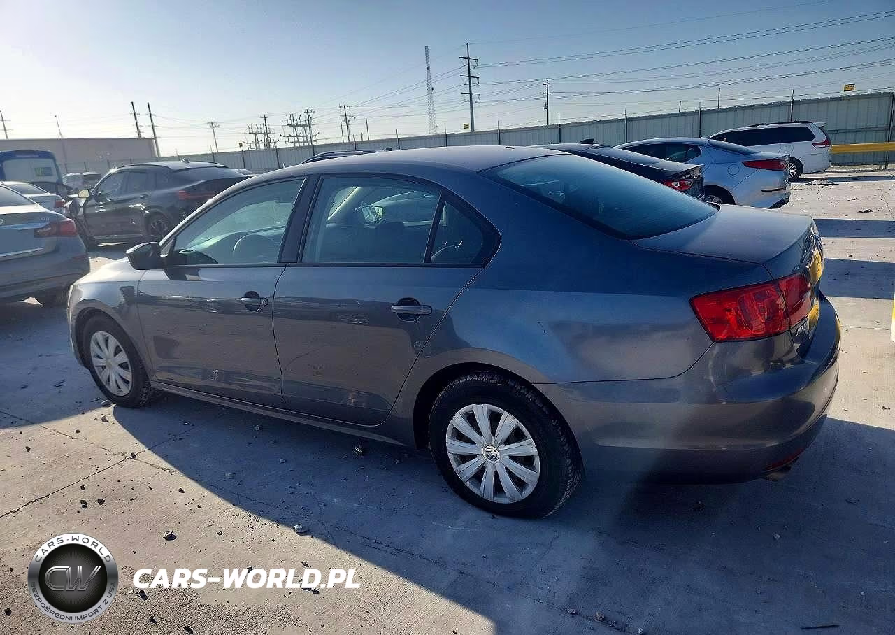 2014 Volkswagen Jetta Base VIN:3VW2K7AJ6EM257717 - 3