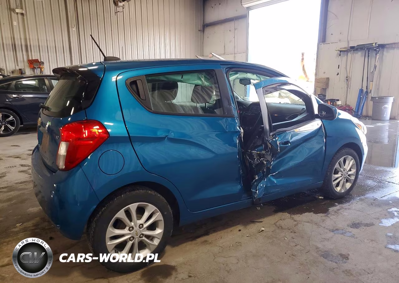 2020 Chevrolet Spark 1Lt VIN:KL8CD6SA0LC461592 - 3