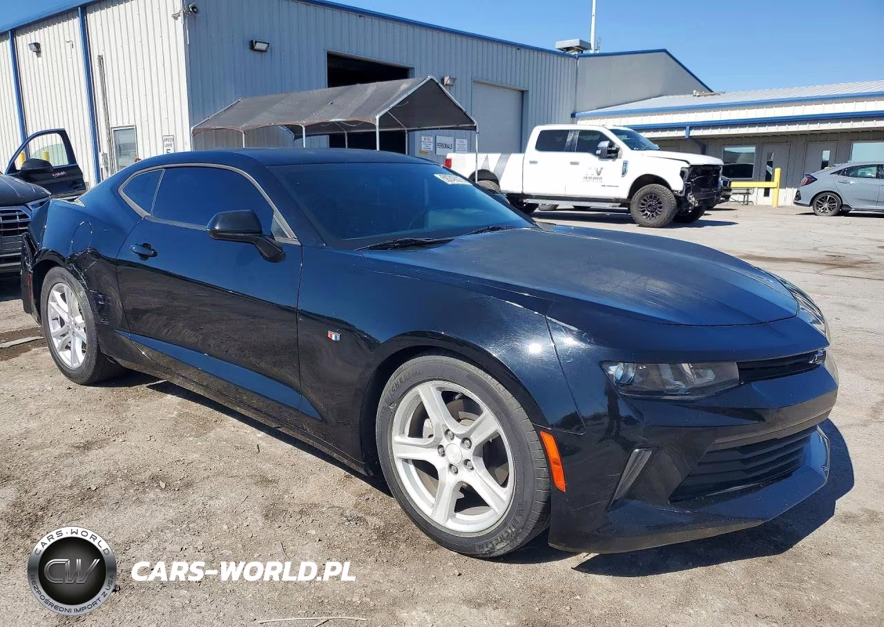 2017 Chevrolet Camaro Lt VIN:1G1FB1RS4H0105191 - 4