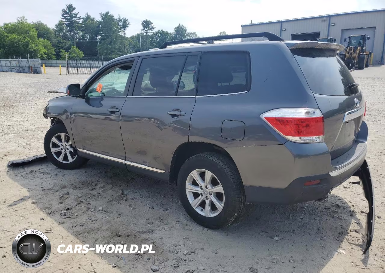 2011 Toyota Highlander Base VIN:5TDBK3EH1BS063286 - 2
