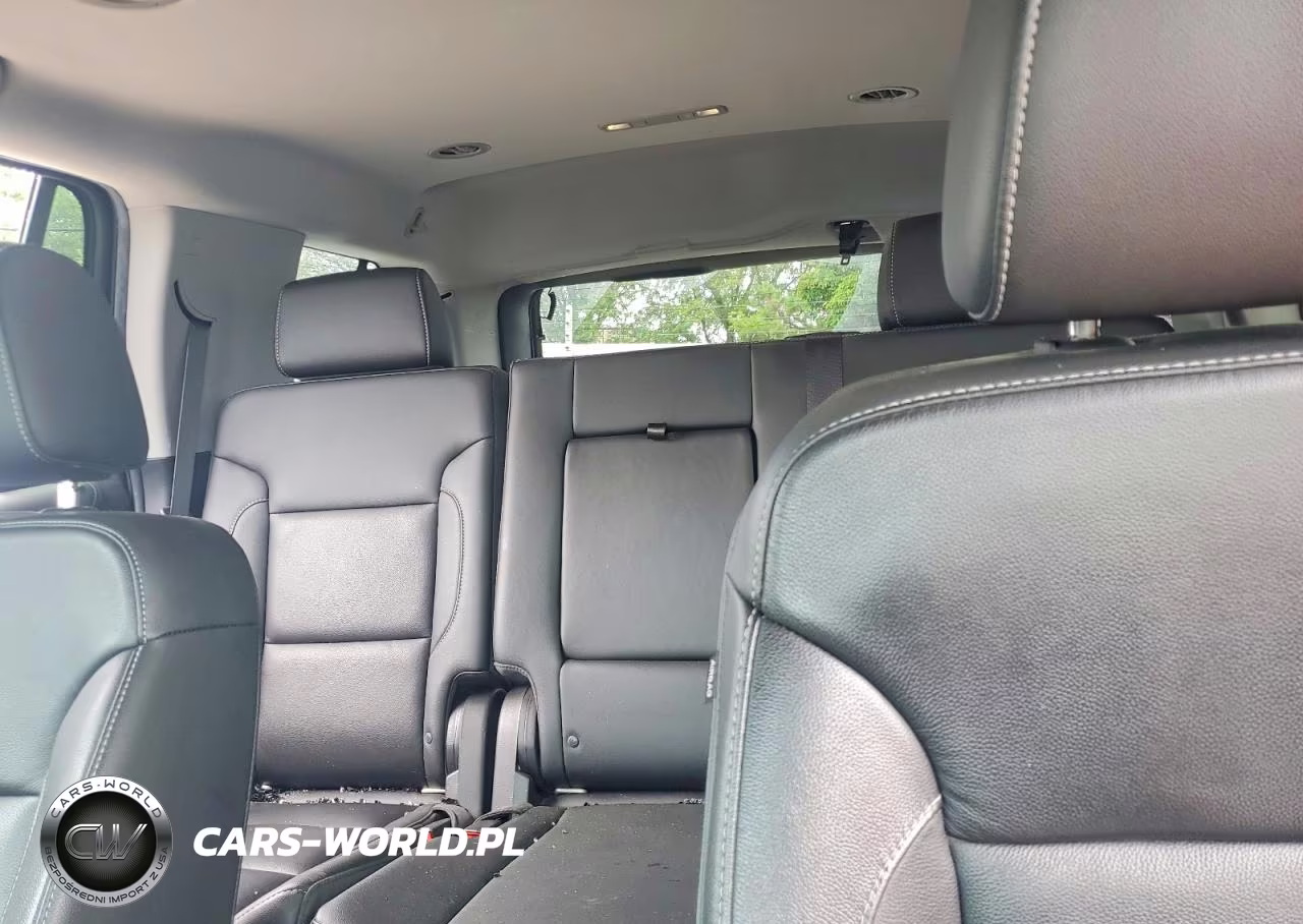 2019 Chevrolet Tahoe C1500 Lt VIN:1GNSCBKC1KR137375 - 10