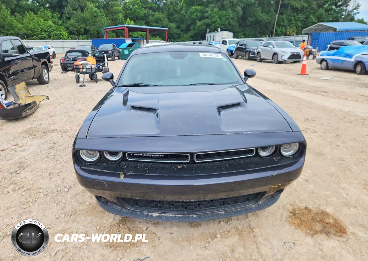 2019 Dodge Challenger Sxt VIN:2C3CDZAG0KH531610 - 5