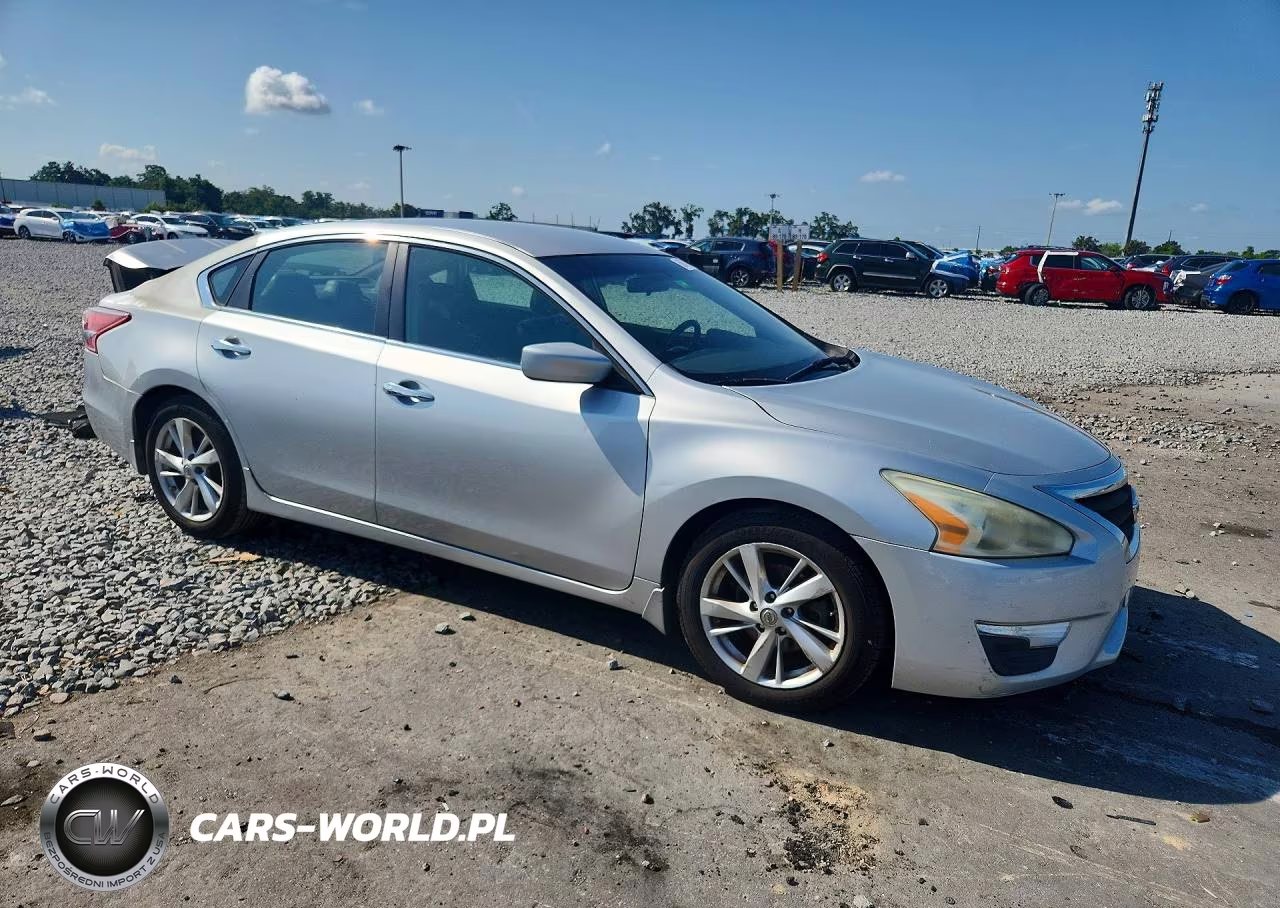 2013 Nissan Altima 2.5 VIN:1N4AL3APXDC216280 - 4