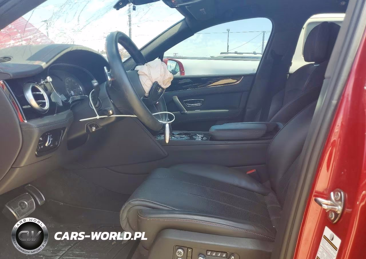 2018 Bentley Bentayga VIN:SJAAC2ZVXJC020098 - 7