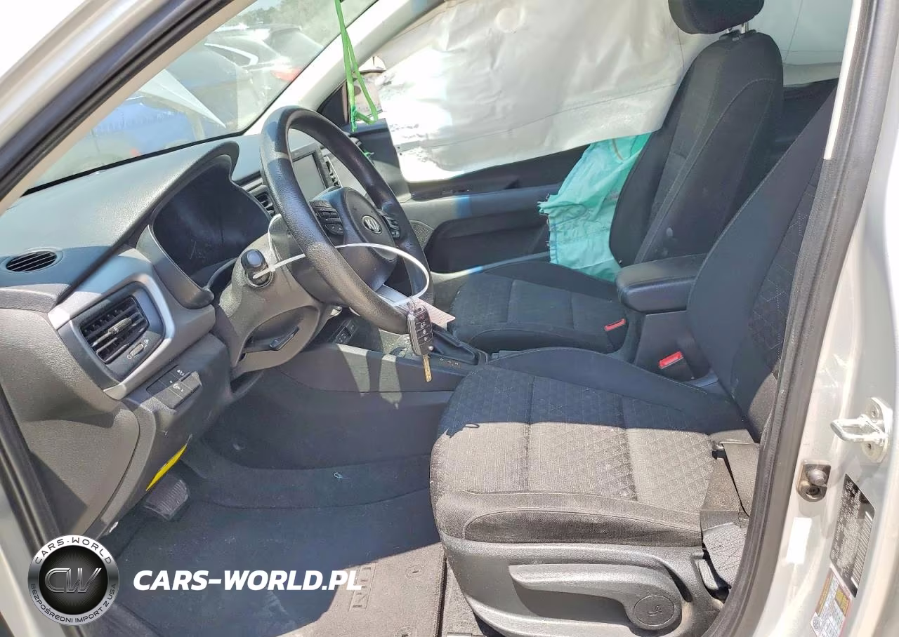 2020 Kia Rio S VIN:3KPA24AD3LE308945 - 7