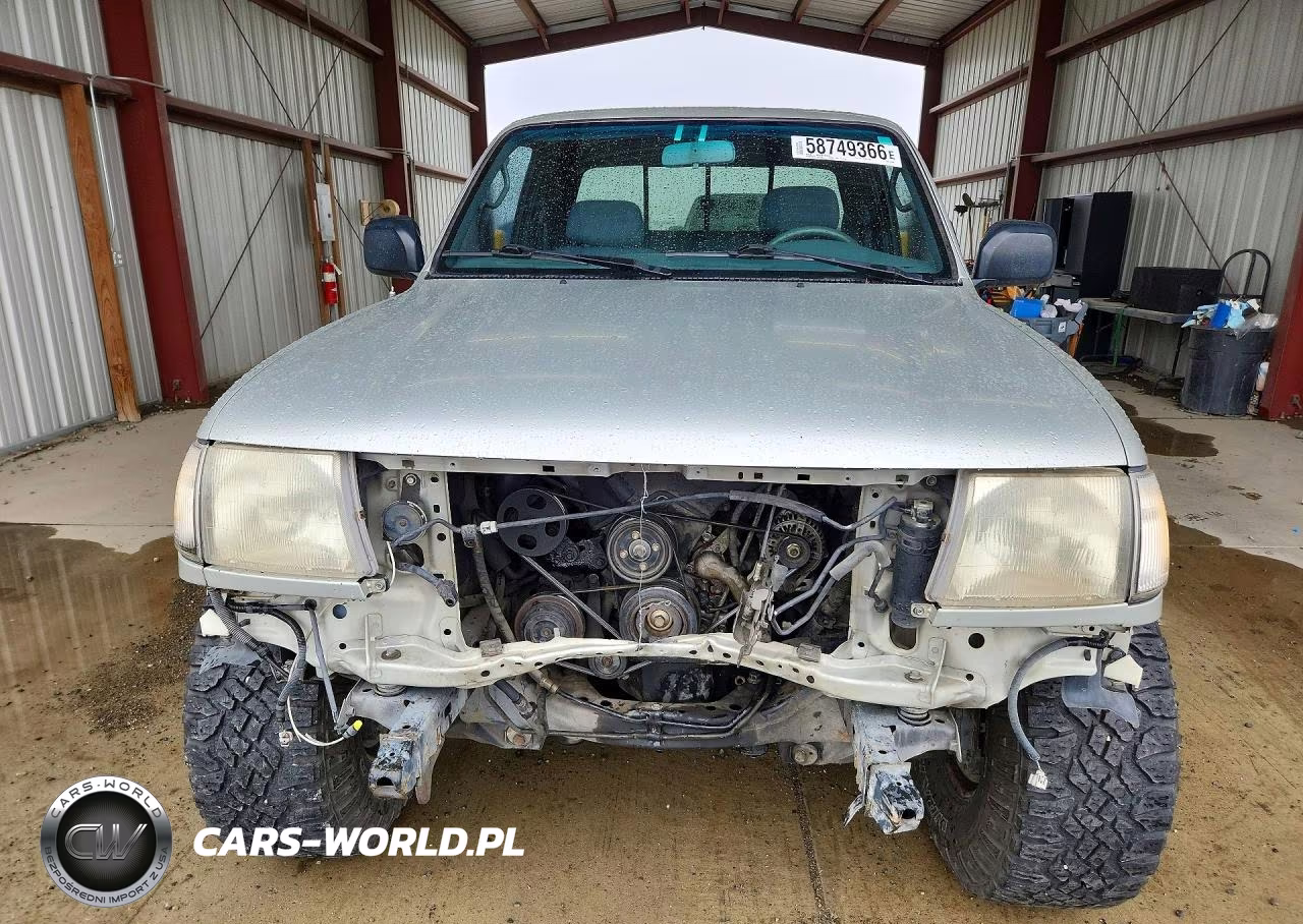 2000 Toyota Tacoma Xtracab VIN:4TAWN72N9YZ672848 - 5