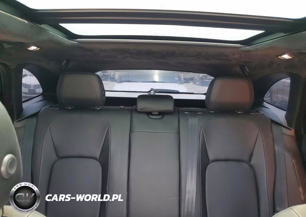 2020 Jaguar F-Pace Premium VIN:SADCJ2FX0LA631750 - 10