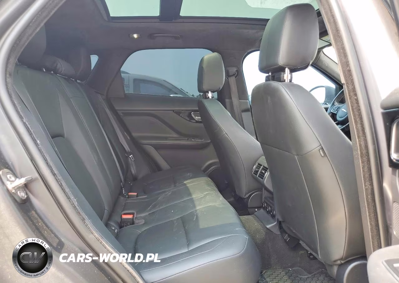 2020 Jaguar F-Pace Premium VIN:SADCJ2FX0LA631750 - 11