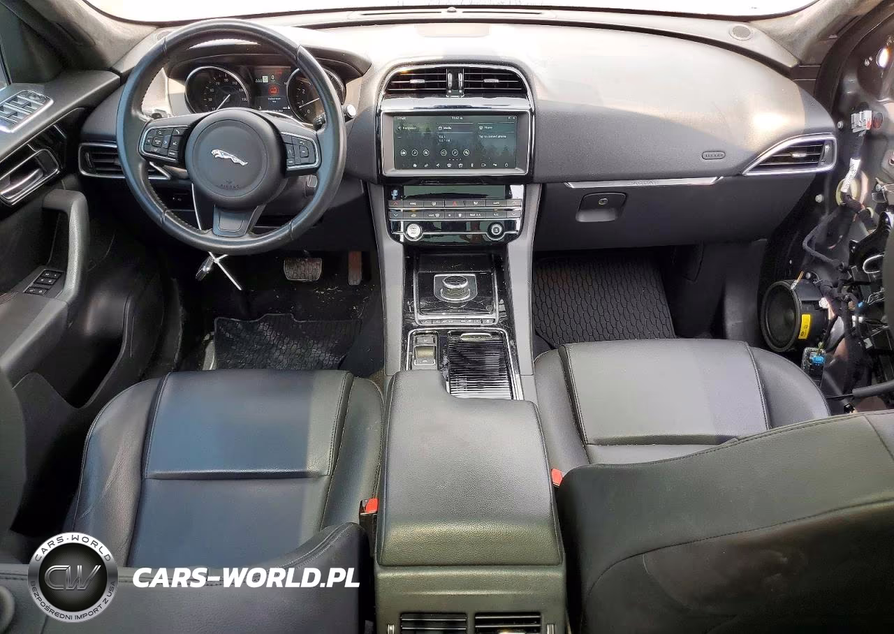 2020 Jaguar F-Pace Premium VIN:SADCJ2FX0LA631750 - 8